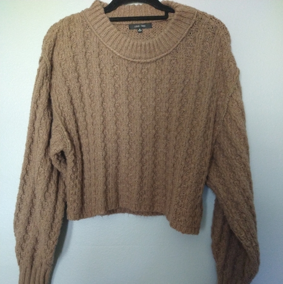 Women's tan drop sleeve, cropped , comfy sweater.M. - Picture 7 of 7